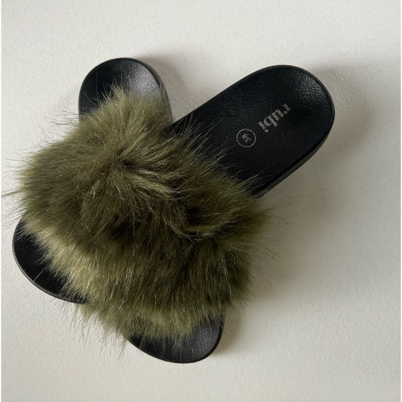 Rubi slides - Picture 4 of 4